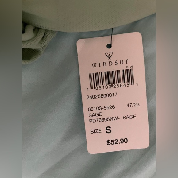 Windsor beaded dress - Picture 2 of 4